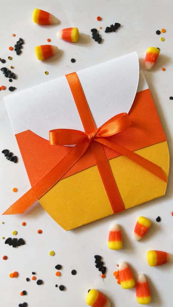 Candy Corn Envelope Holders
